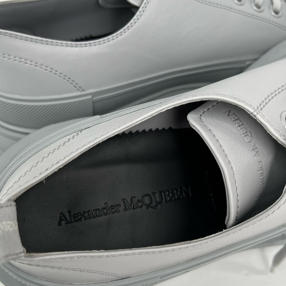 Alexander McQueen Men's Tread Slick Gray Low-Top Sneakers Size EU 49 - US 16 - Picture 8 of 10